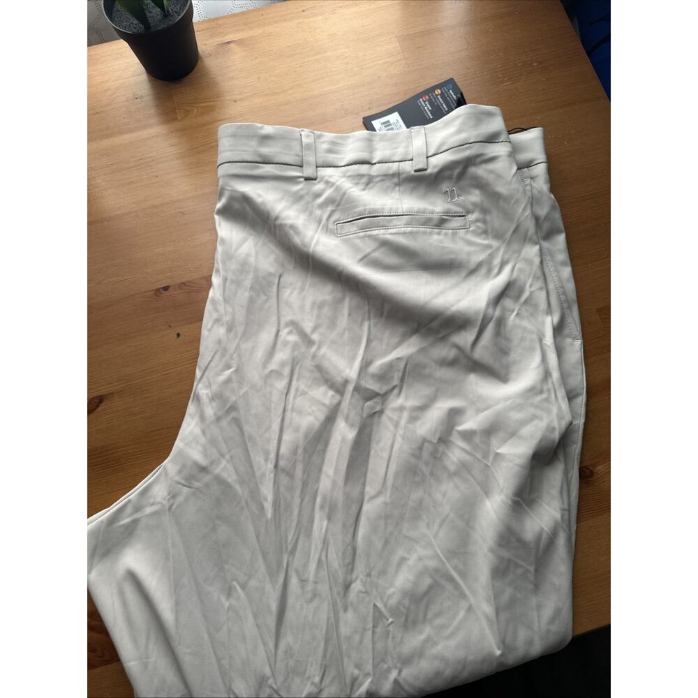 Walter Hagen Men Big & Tall Performance 11 Majors Core Golf Pants Lt Tan 38x36 - Picture 2 of 5